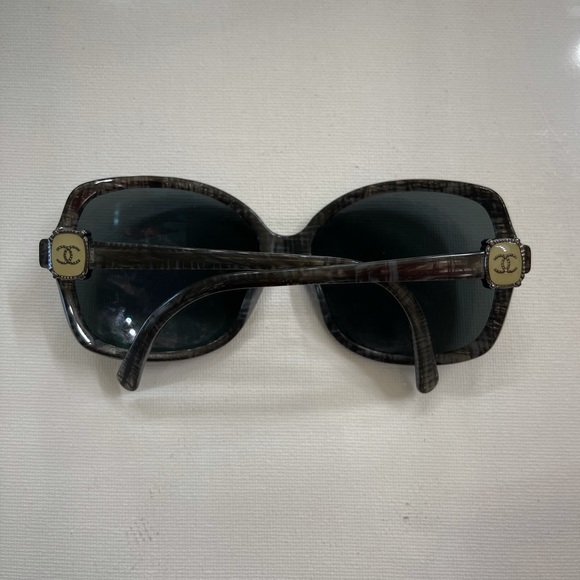 Chanel sunglasses main image 4